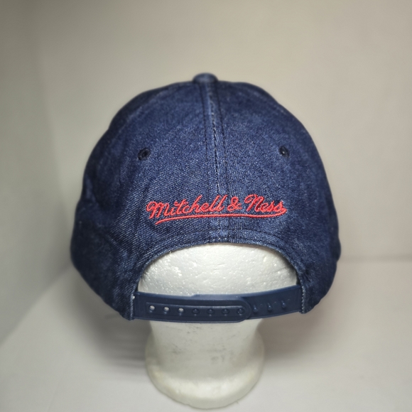 Toronto Raptors Snapback Hat - Picture 3 of 6